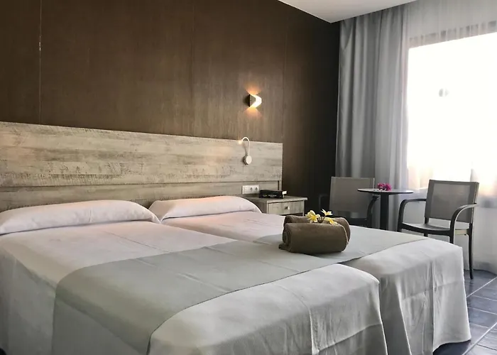 Kn Matas Blancas - Solo Adultos 4*