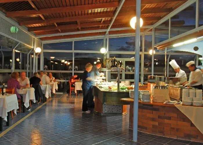 Kn Matas Blancas - Solo Adultos コスタ・カルマ